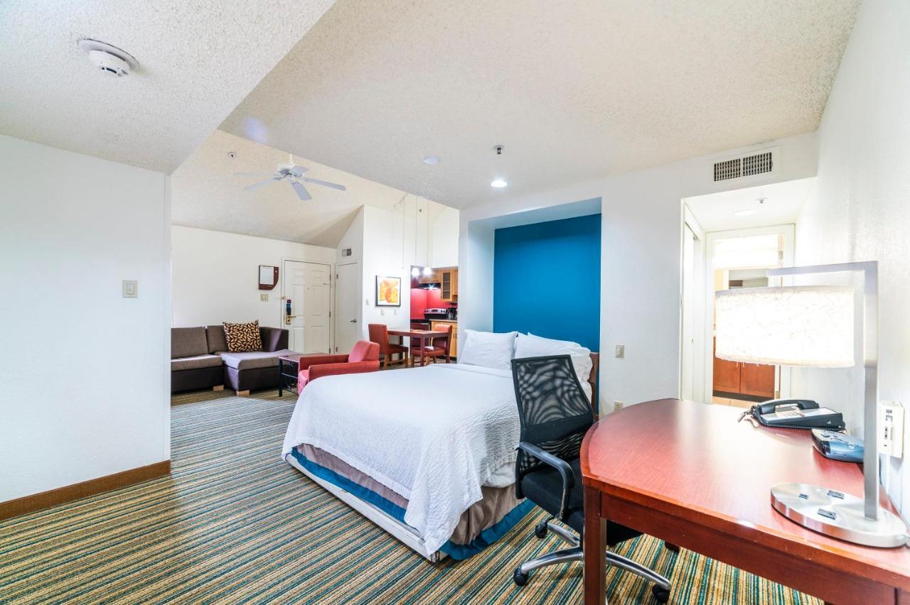 Metro Loft Sleeps 6 Apartment Phoenix