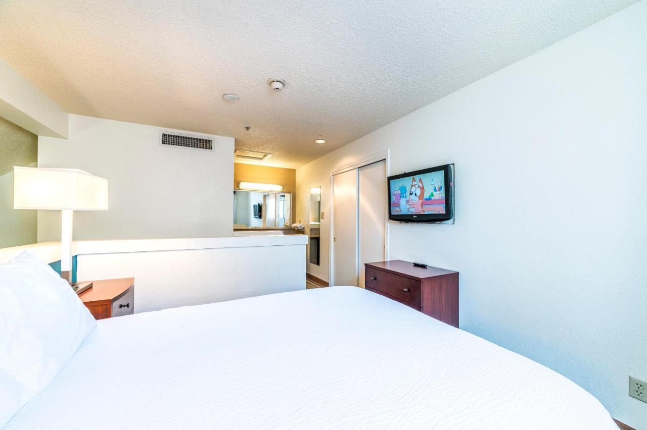 Metro Loft Sleeps 6 Phoenix